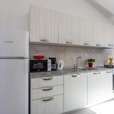 City Apartments Silver Пула Екстер'єр фото
