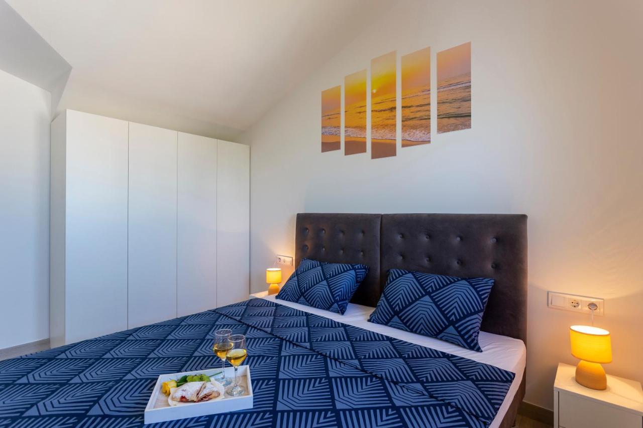 City Apartments Silver Пула Екстер'єр фото